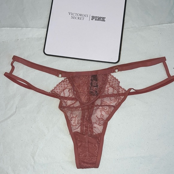 THONG Victoria's Secret Lace Panty XL - Picture 1 of 13
